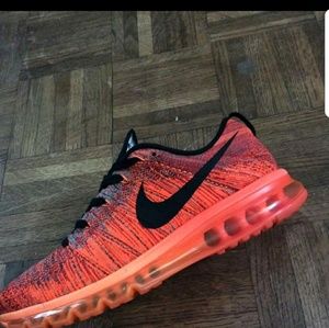 Meet your Posher, Paul